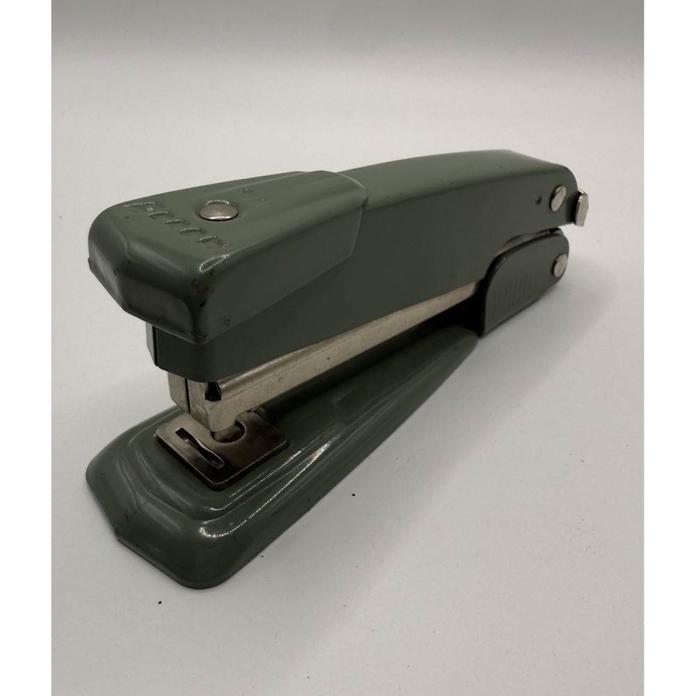 Vintage ARROW # 25 Desk Stapler Green Metal Mid Century Modern 5"